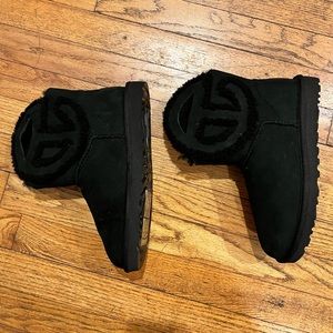 Black Telfar Low Uggs
